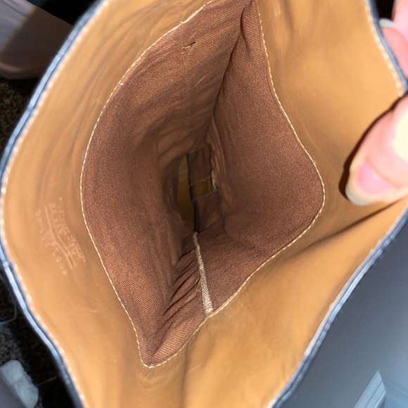 Zara knee high black block heel boots with zipper Womens size 41 (9.5-10 US) - Picture 6 of 13